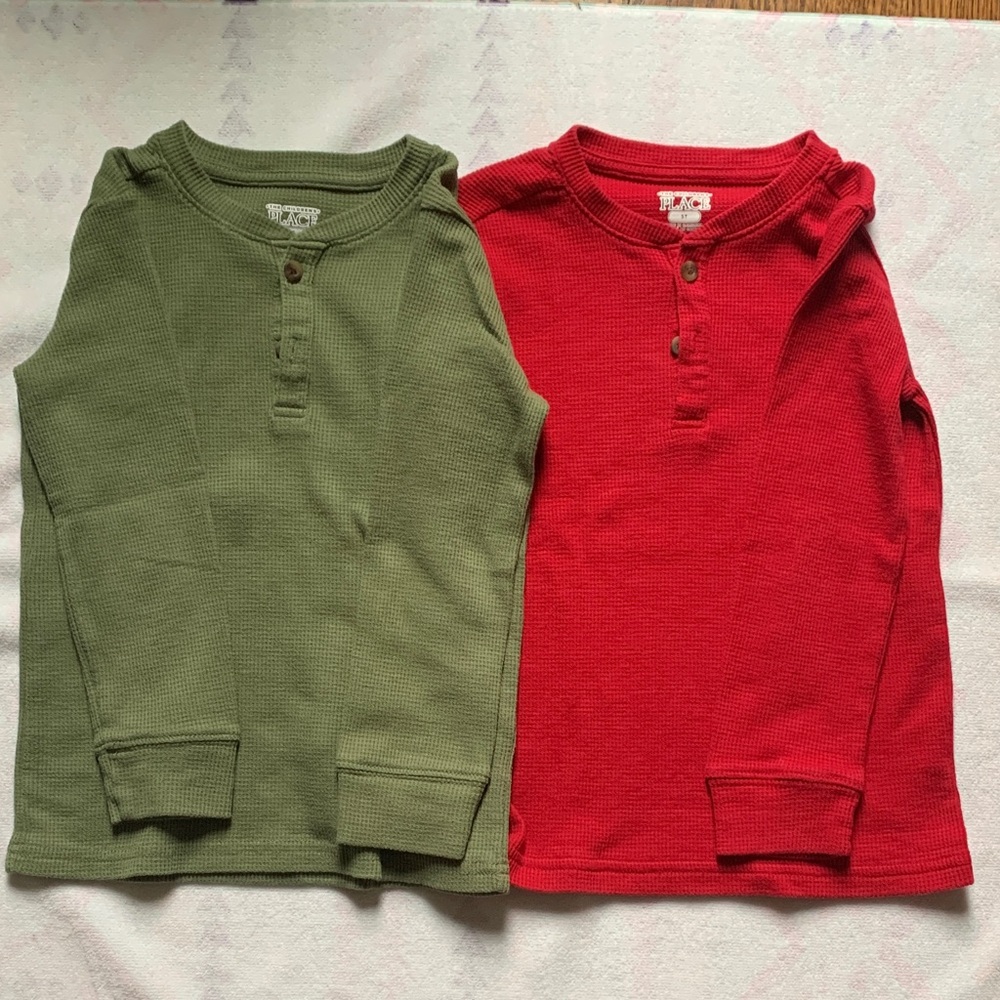 Place Green and Red Long Sleeve Henley Shirts